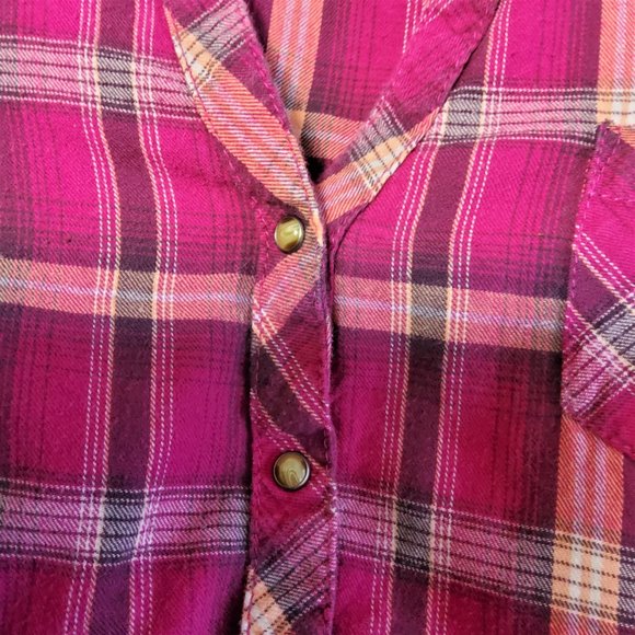 Sonoma Long Sleeve Pearl Button Flannel Top - Picture 4 of 6